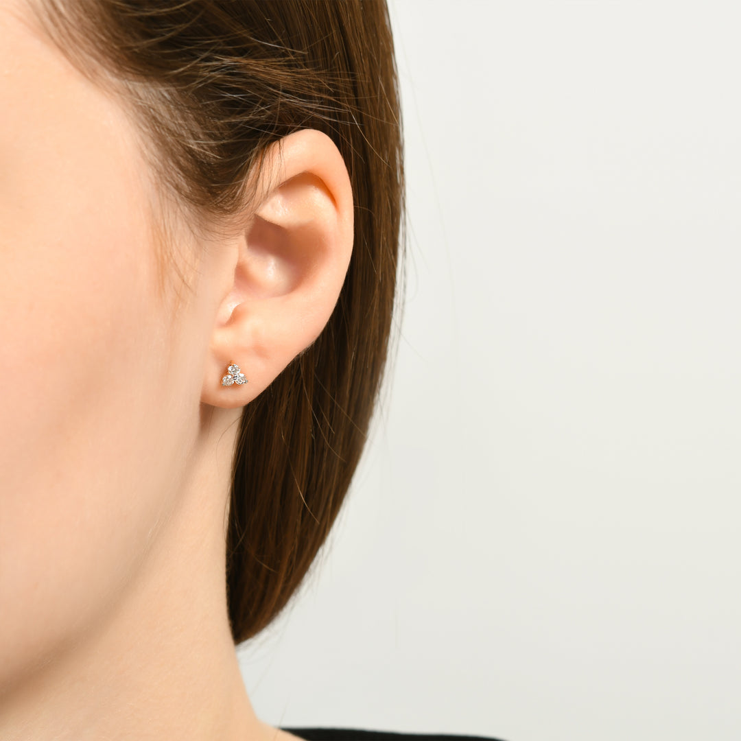 Omnia Point Diamond Earrings